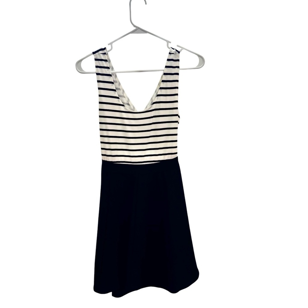 Women’s midi day dress